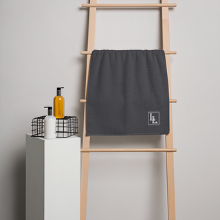 Towel Bio-Cotton-Black-Line No.751 "unlimited" by Léon LeRef