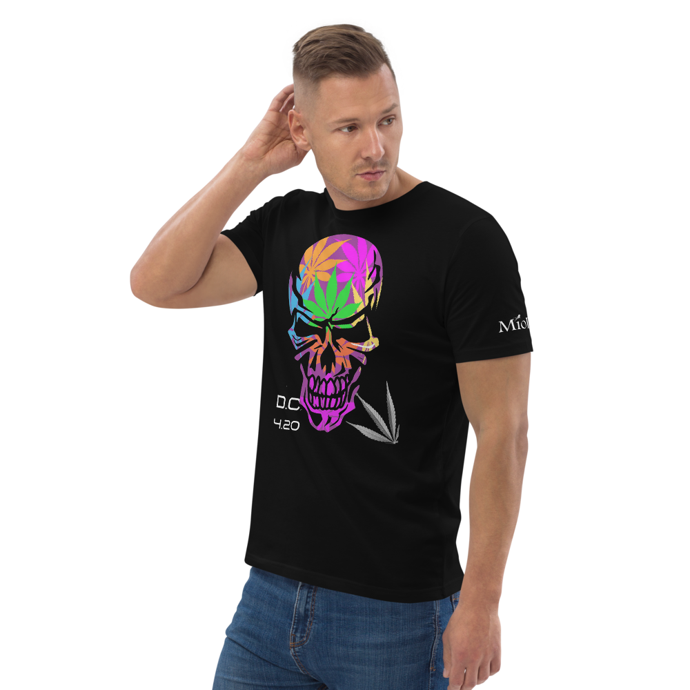 Unisex T-Shirt Green-Line No.114 "1 of 500 High-End-Exclusive" by MioLeo