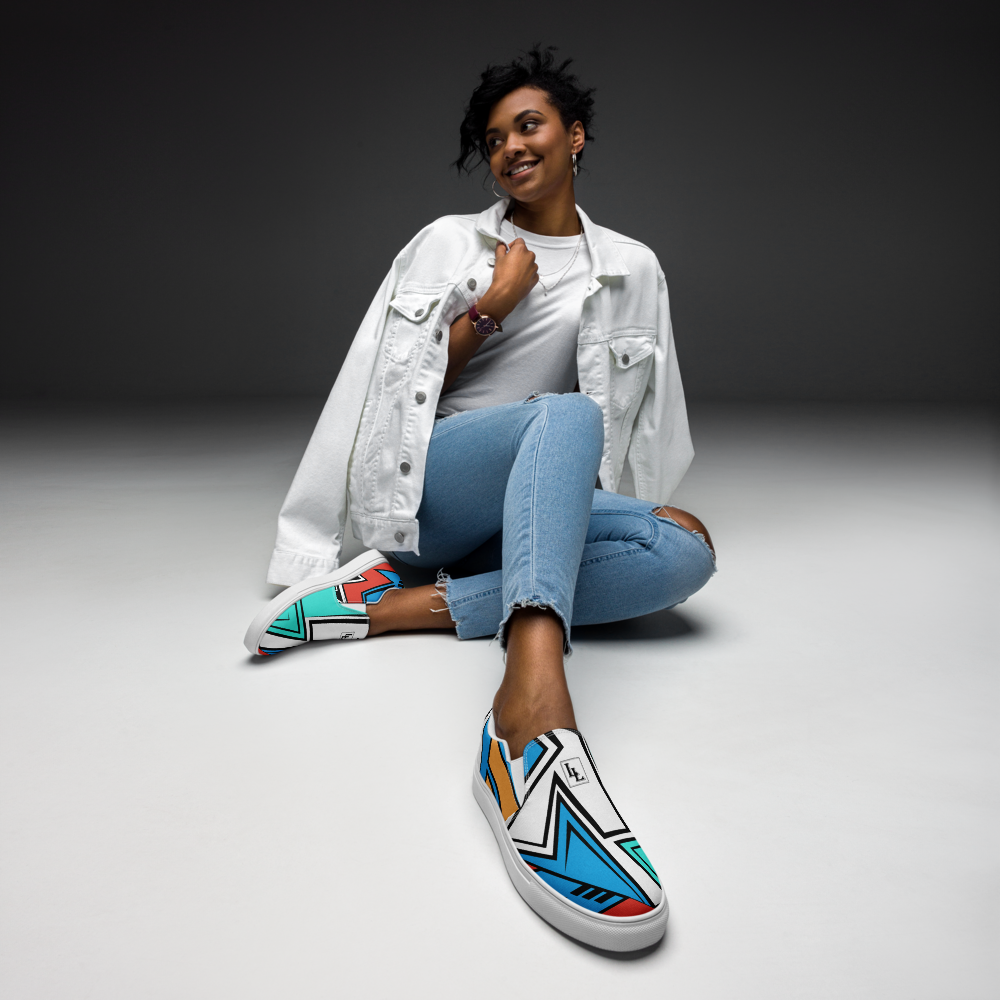 Women’s Slip-On Canvas Shoes Black-Line No.886 "1 of 100 Super-Ultra-Exclusive" by Léon LeRef